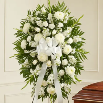Corona de rosas, crisantemos y gladiolas