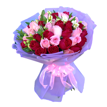 Bouquet de rosas rojas y rosas
